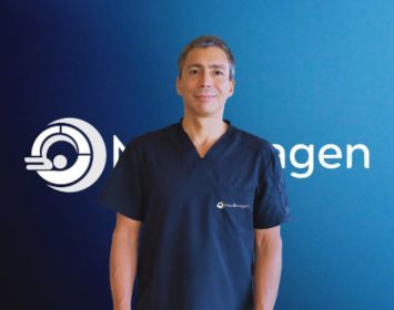Dr. Mauricio Ulloa